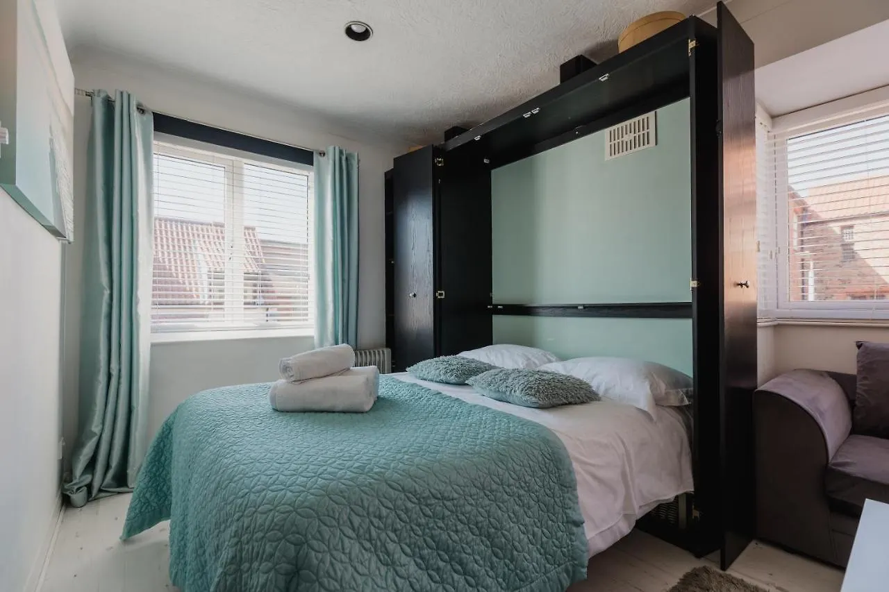 Hullidays - Trinity Studio Apt. Kingston upon Hull United Kingdom